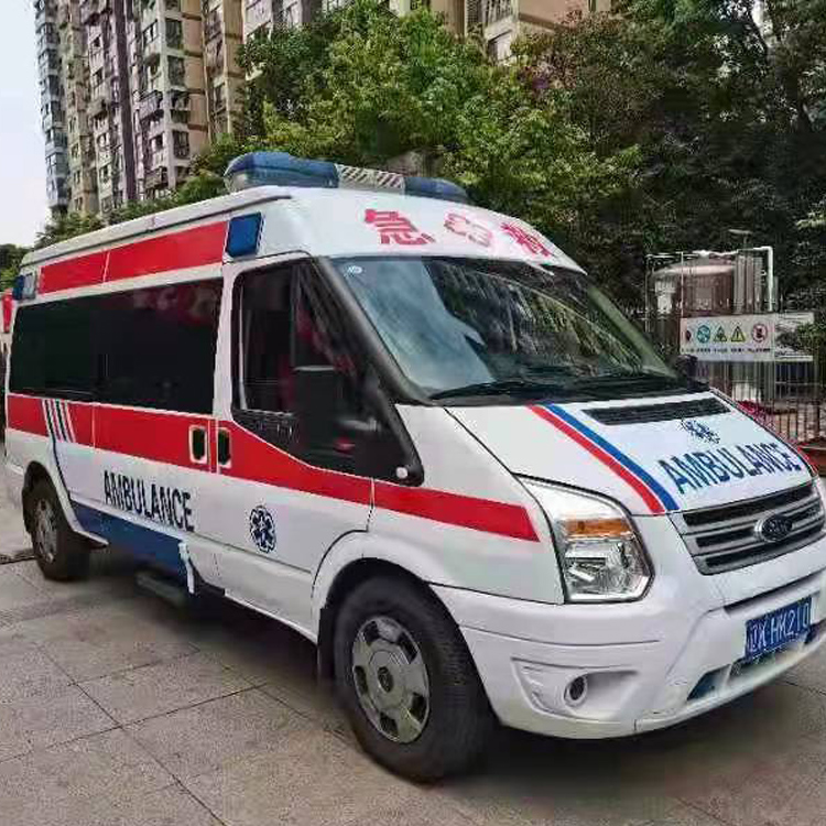 南宁长途救护车护送病人返乡
